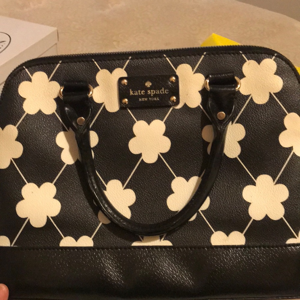 Kate spade purse